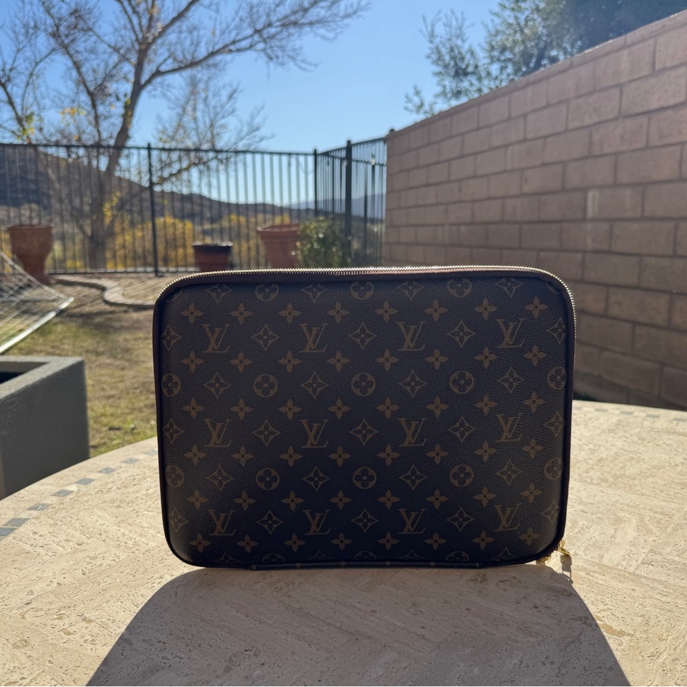 Louis Vuitton Monogram Canvas Pouch